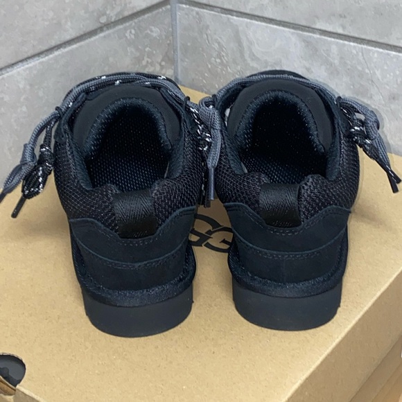 UGG LO LOWMEL - Picture 3 of 5